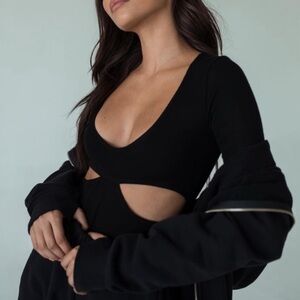 Joah Brown fitted cutout long sleeve top S/M